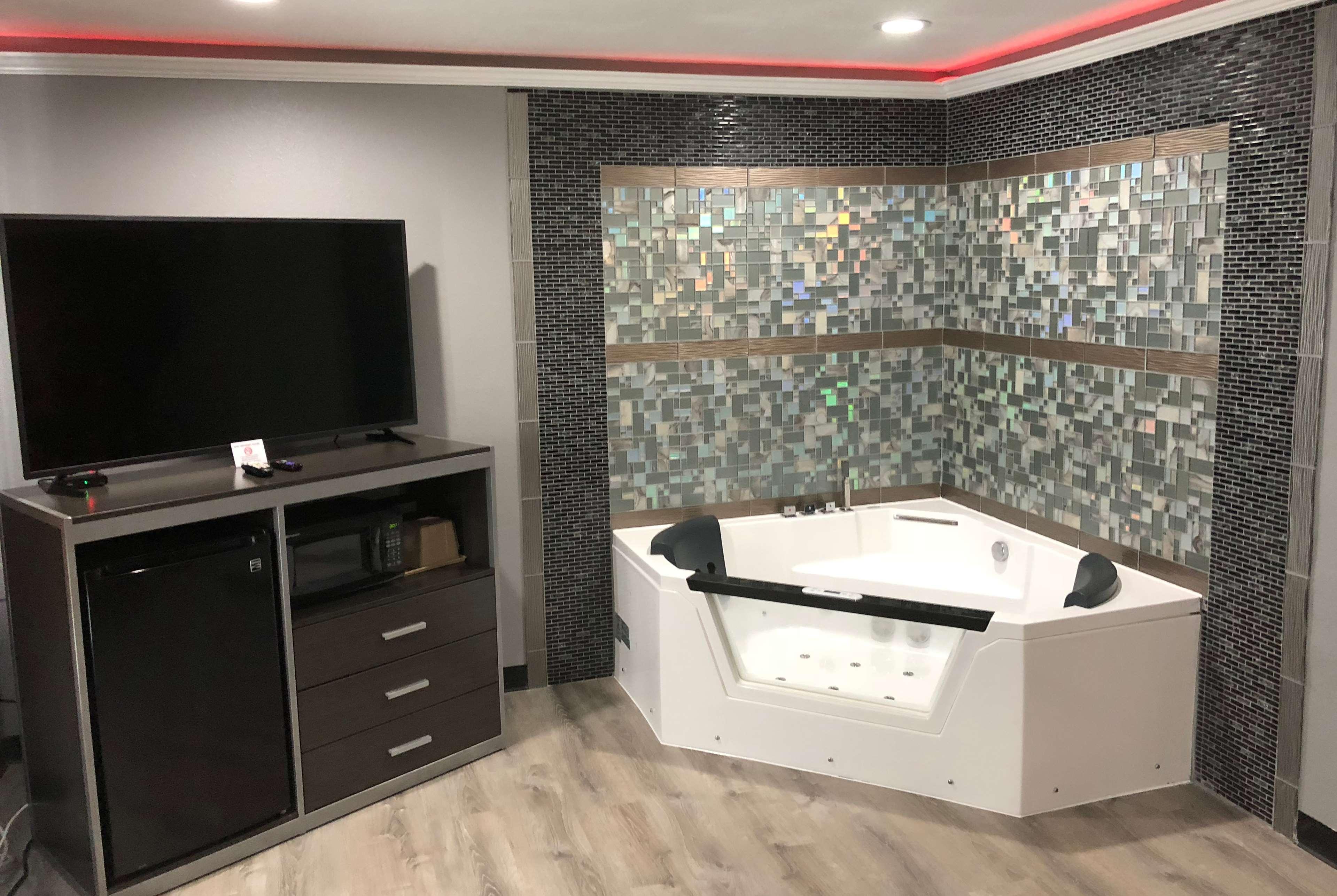 Super 8 By Wyndham Moberly Mo Motel Екстериор снимка