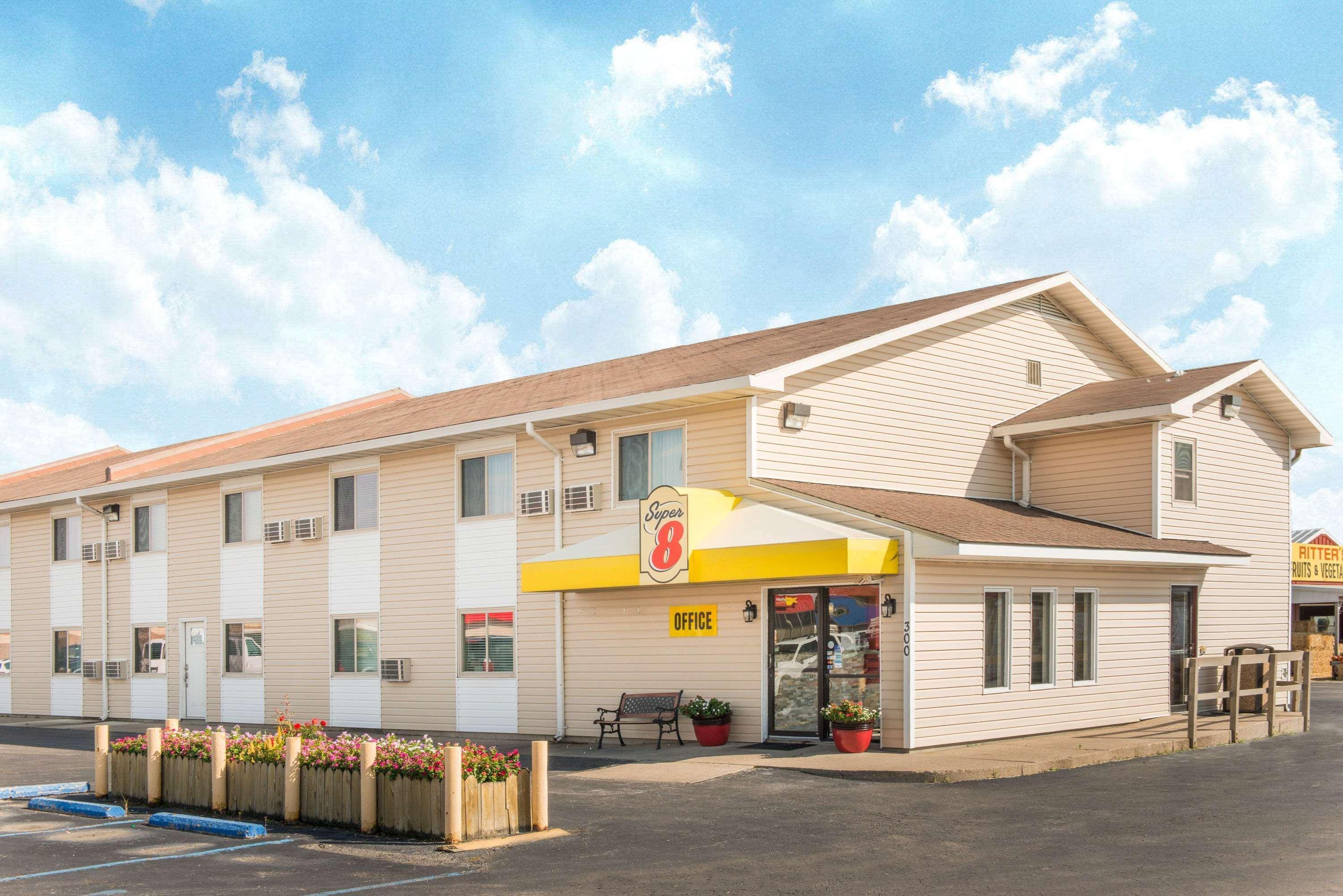 Super 8 By Wyndham Moberly Mo Motel Екстериор снимка